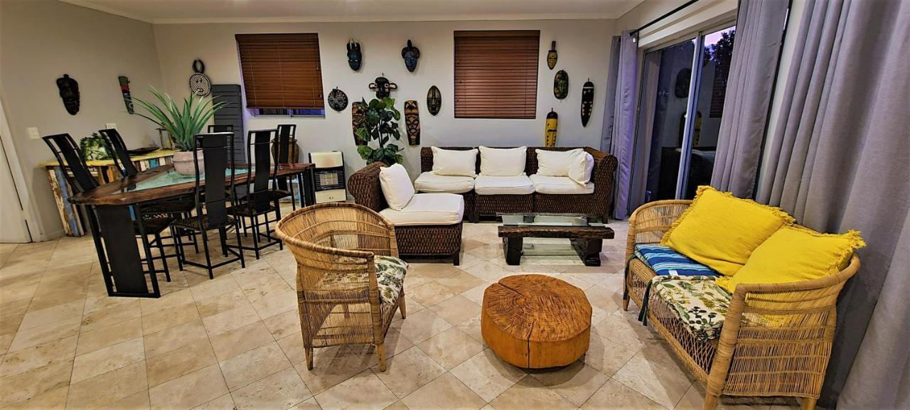 African Groove Camps Bay Кейптаун Екстериор снимка