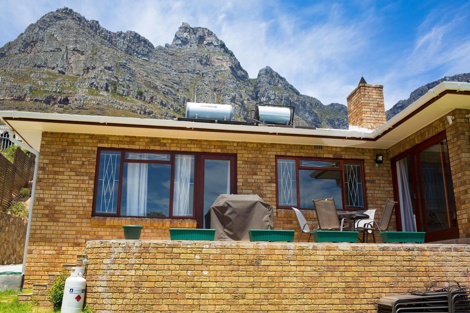 African Groove Camps Bay Кейптаун Екстериор снимка